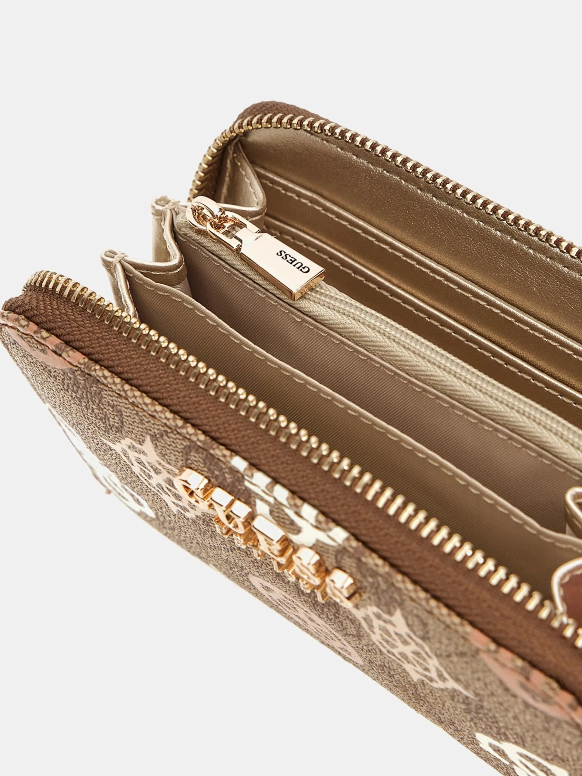 Small Elite Logo Wallet - Sleek and Stylish Womens Mini Purse