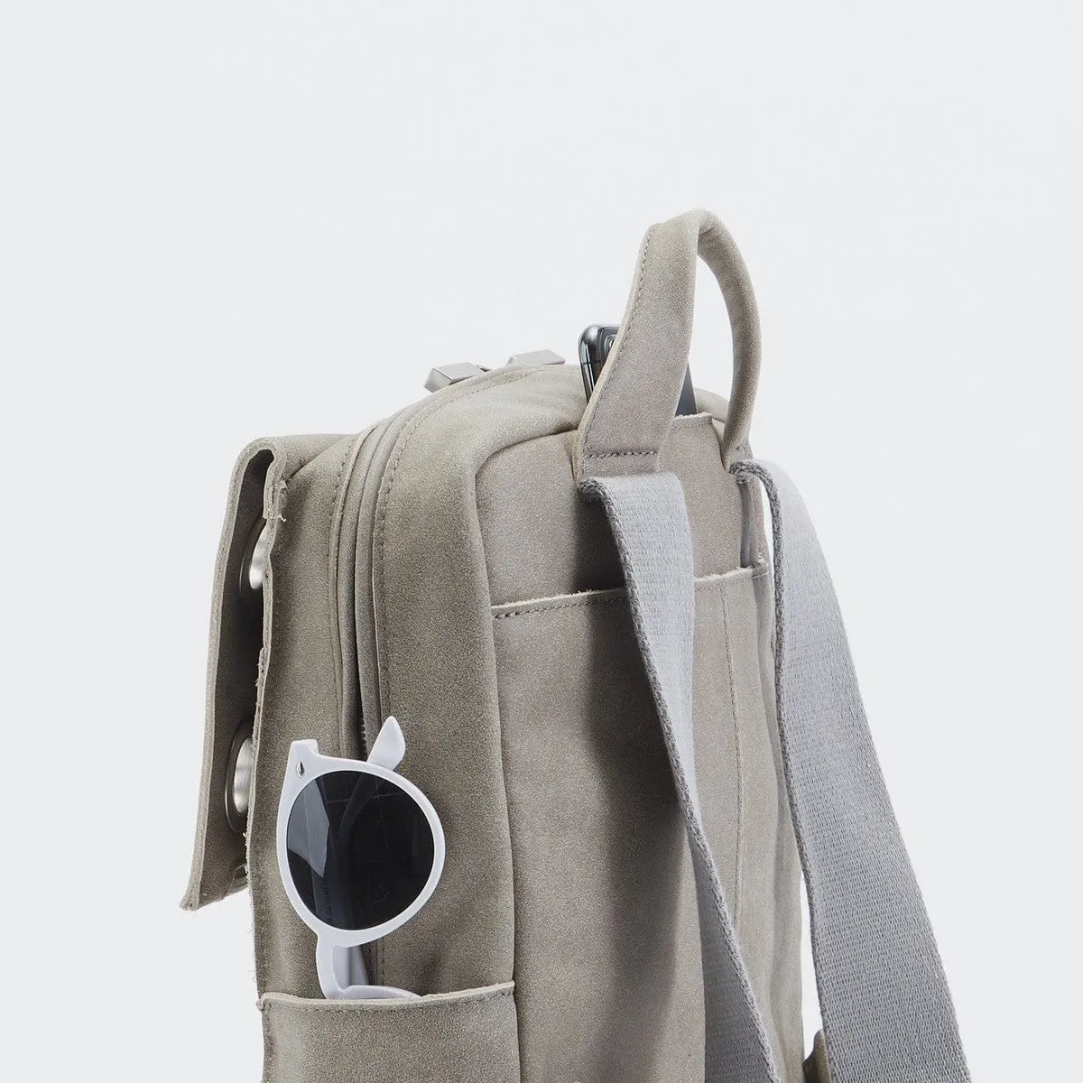 MONTANA BACKPACK LRG - Pewter/Brushed Silver